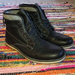 Sonoma Men’s Boots